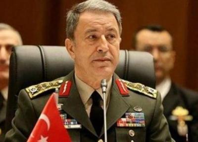 وزیر دفاع ترکیه: در حال برنامه ریزی در مورد شروع حرکت گشتی های مشترک هستیم